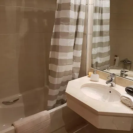 Lujoso Apartamento Con Espectacular Terraza Con Vistas Al Mar En