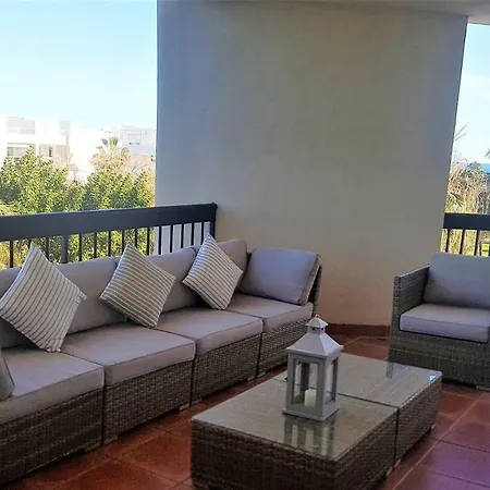 Lujoso Apartamento Con Espectacular Terraza Con Vistas Al Mar En Apartment Marbella