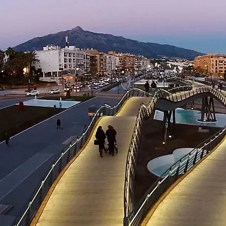 Lujoso Apartamento Con Espectacular Terraza Con Vistas Al Mar En Apartment Marbella