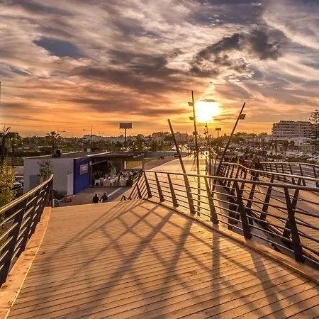 Apartment Lujoso Apartamento Con Espectacular Terraza Con Vistas Al Mar En Marbella