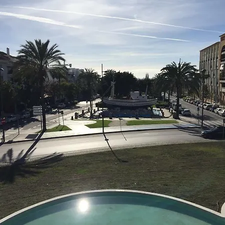 Lujoso Apartamento Con Espectacular Terraza Con Vistas Al Mar En Apartment