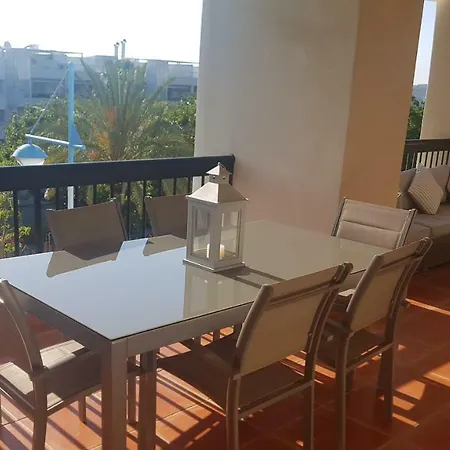Lujoso Apartamento Con Espectacular Terraza Con Vistas Al Mar En Apartment Marbella